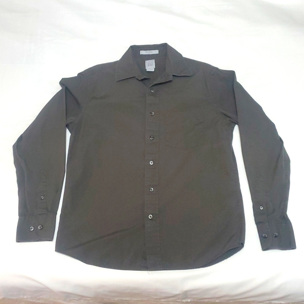 Gap button down shirt 14-14 1/2 small fitted
